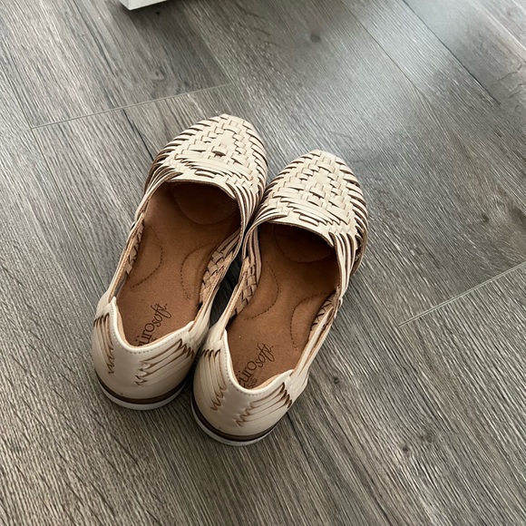 NWT EURO SOFFT SHOES - Picture 4 of 7